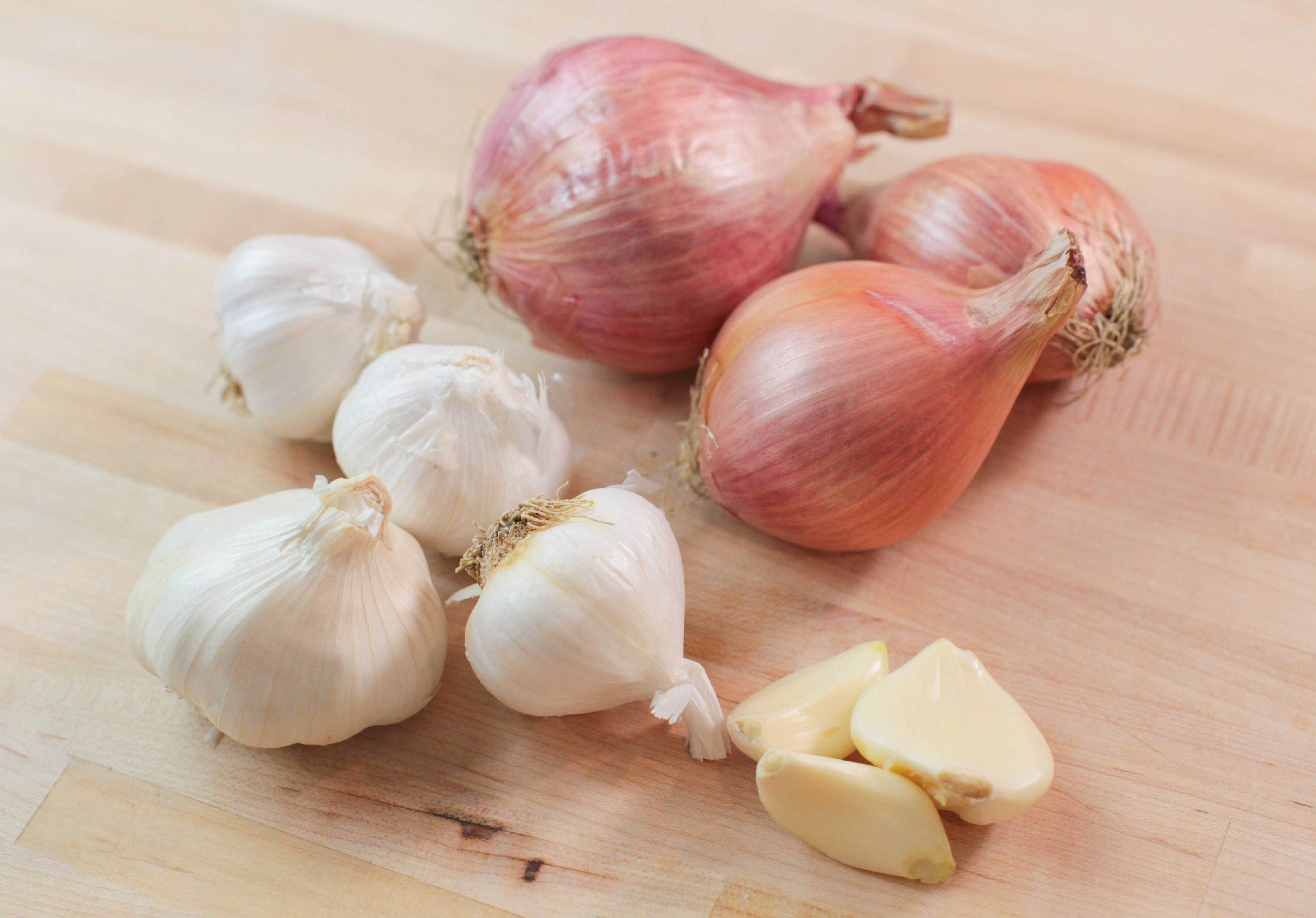 garlic and shallots